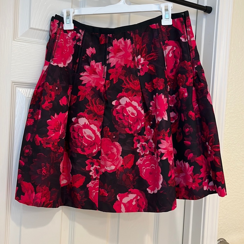 Gap Pleaded Floral Skirt